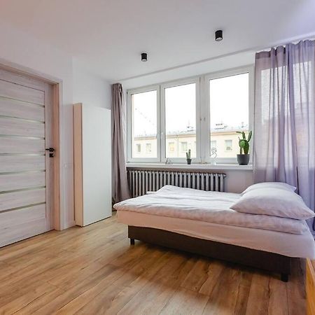 Nowoczesny Apartament W Sercu Mokotowa Varsóvia Exterior foto