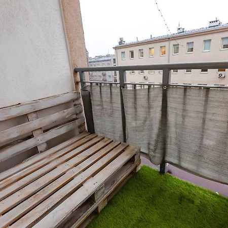 Nowoczesny Apartament W Sercu Mokotowa Varsóvia Exterior foto